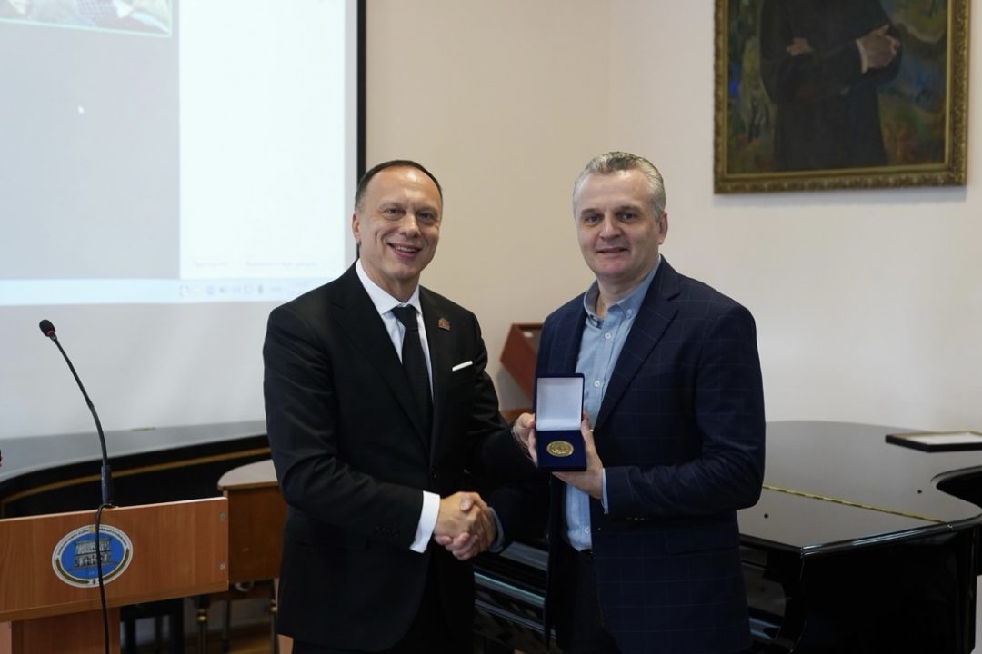 0-02-05-2678bd8ecfeddce420c1fc6dd6d9c9fc92b97e6ea92db889e55f5d44fb9be1c4_11987f86ff16de7c 0-02-05-2678bd8ecfeddce420c1fc6dd6d9c9fc92b97e6ea92db889e55f5d44fb9be1c4_11987f86ff16de7c