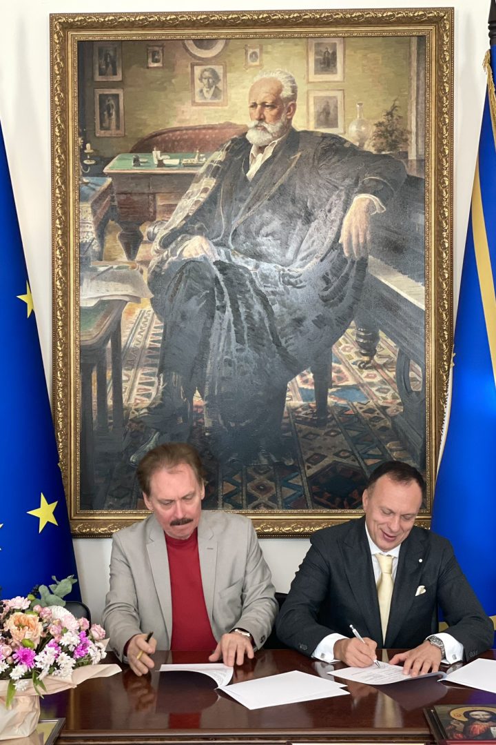 0-02-05-4683ce234165b3de5ee48e015c3f44e6e5e577e2373ca682afc5290defbb9d2a_94981f8ece615c5a