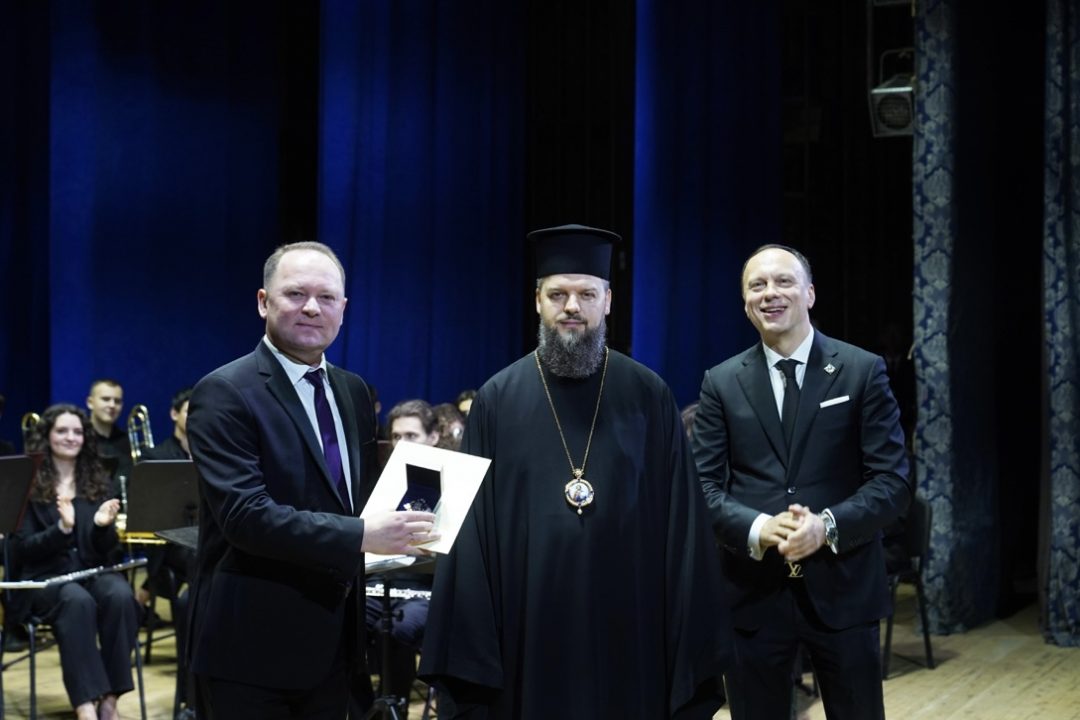 0-02-05-6d18f869668c44a4a654a2d9481b79cd8bd138abfa4c4d2910f7a75efb7a91c9_5d77511e98cff860