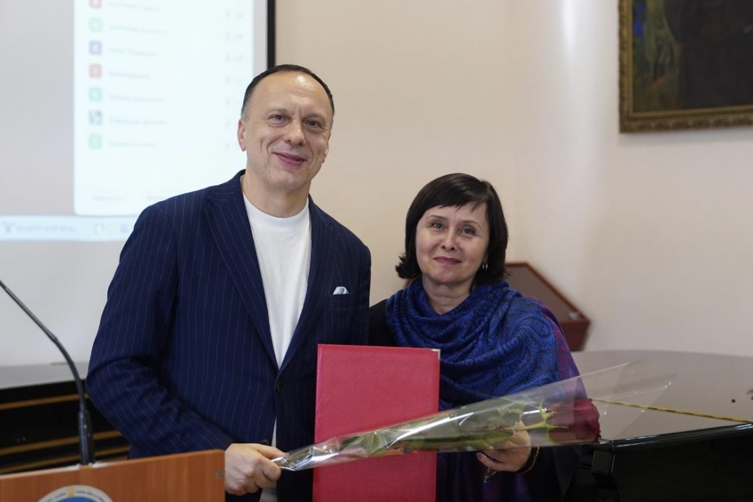 0-02-05-83ed92c3baa4c202cf368b44b9a7506aa8611840194b2212c4cbade3e2dbe894_e18013952104deec