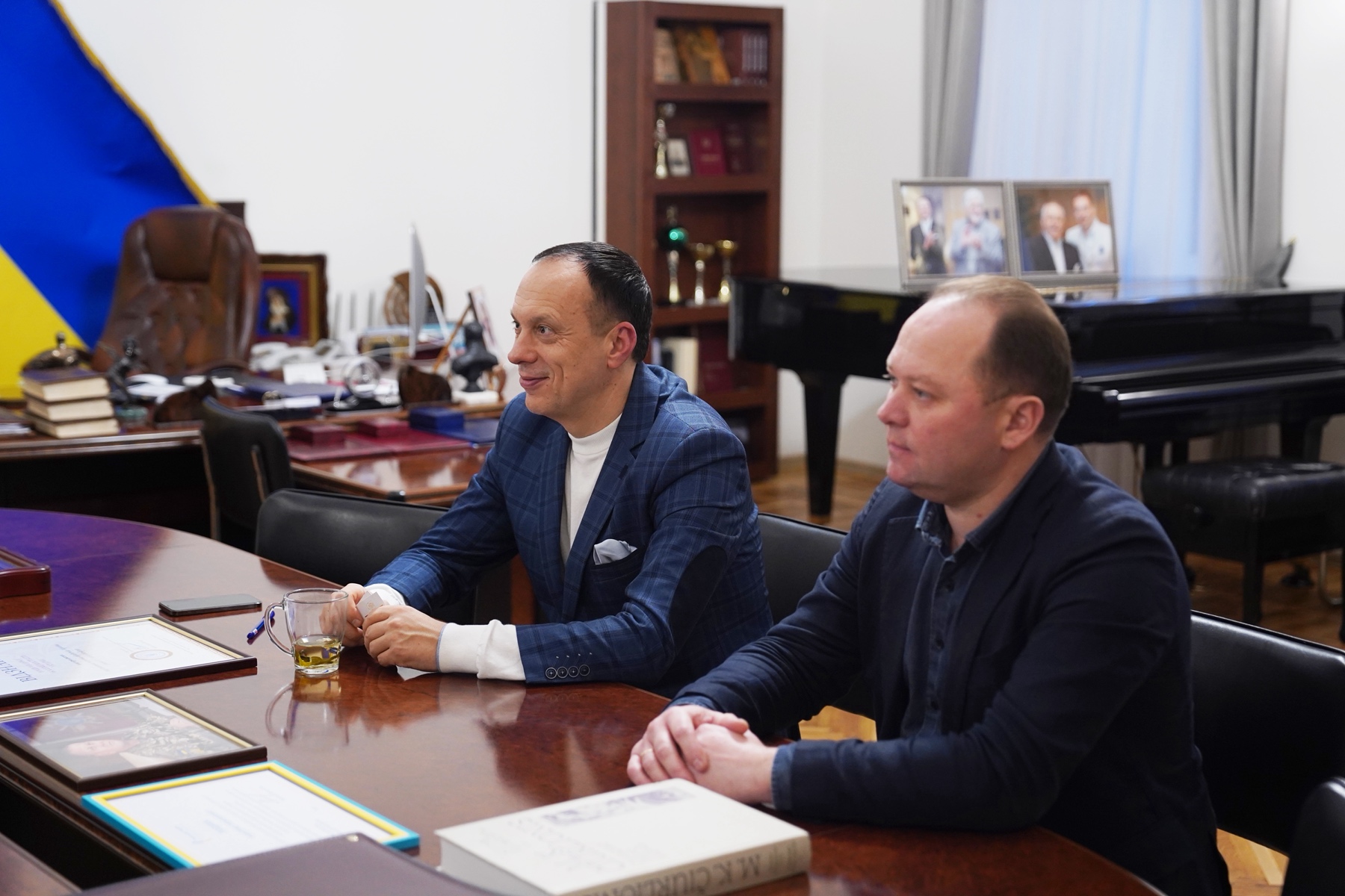 0-02-05-8cab25cfbbbb2691847177acd49bbabf268d7cf32b50aa6619f388351d72ea63_6a8a8cac1b1351c8