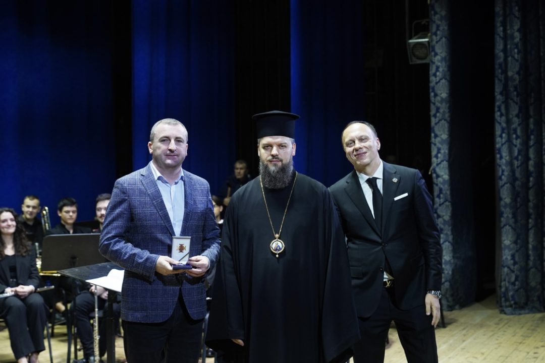 0-02-05-9b8c49d1b87cd2a6abe1653dad50a51111721eb0f44bcc6b8137a3a83ccf0f8d_8d5bd7de675778d5