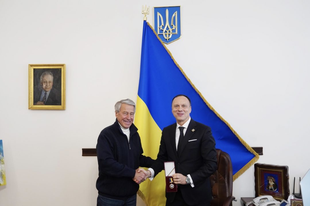 0-02-05-afc5cf33a38276ffc8942bd4e2defeb8493123f1fb6cbb8eb4dc817dd17ef9d3_35ce9d45d2cdef6e