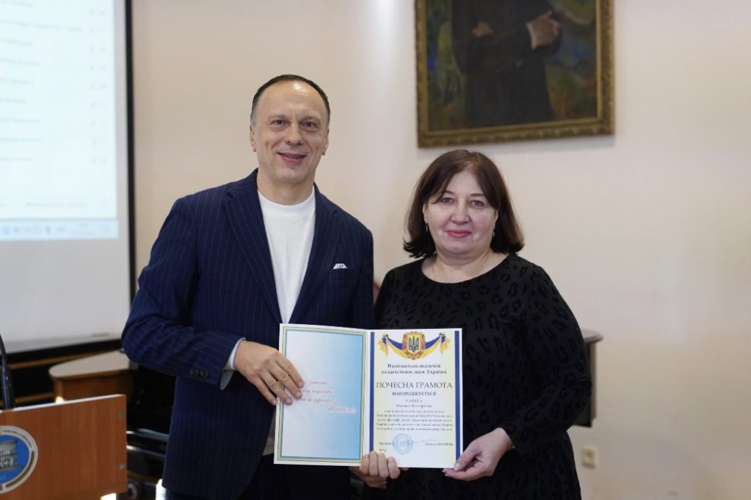 0-02-05-d398b5436495c4eee169515d01ee4802acbbfbf0a6dc0b120567b0990f76958f_2937e70a4a4e57a7